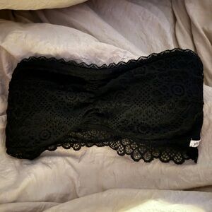 Gilly Hicks Black Strappy Bandeau bra/bralette. Size Xs new w/o tags